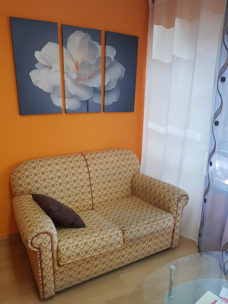 consulta nayara malnero gijón sofá